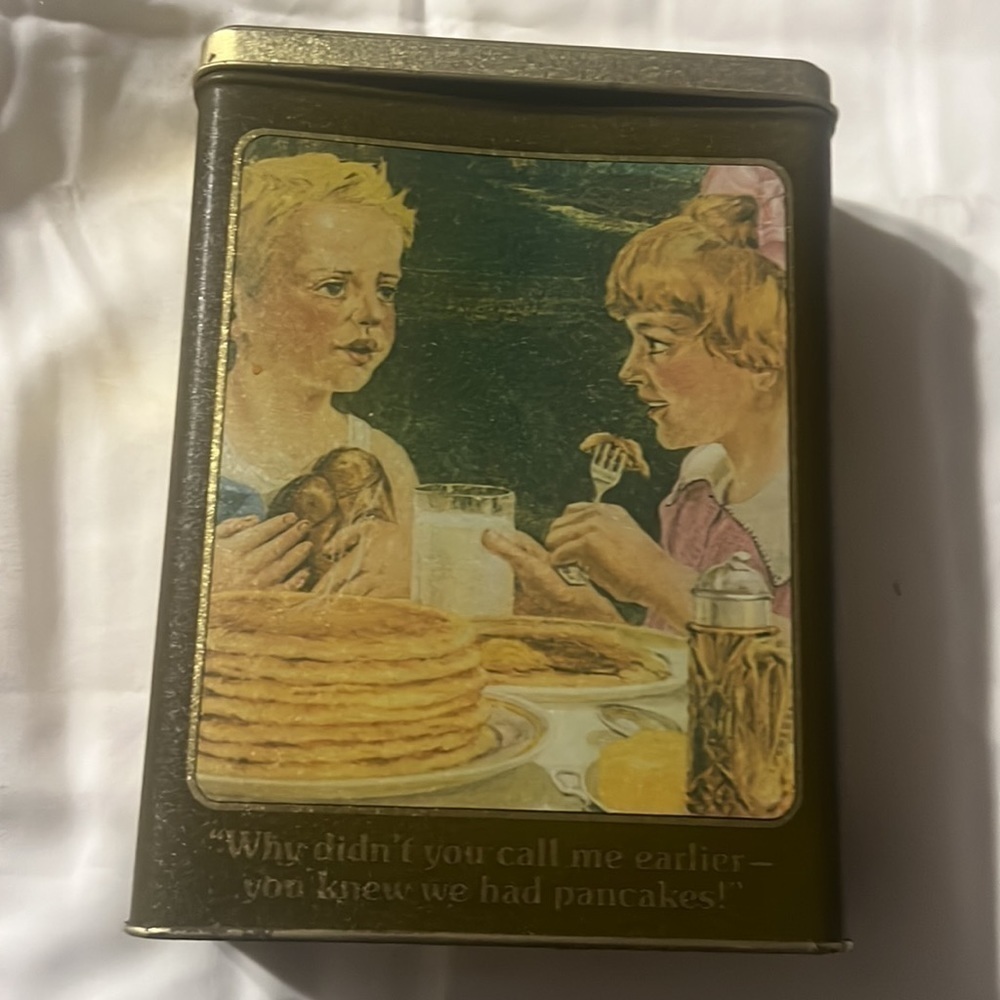•Vintage Philsbury Hungry Jack Pancake Tin! - Picture 3 of 5